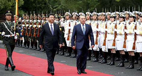 الرئيسان الصيني والقازاقي يبحثان العلاقات الثنائية وأمن المنطقة