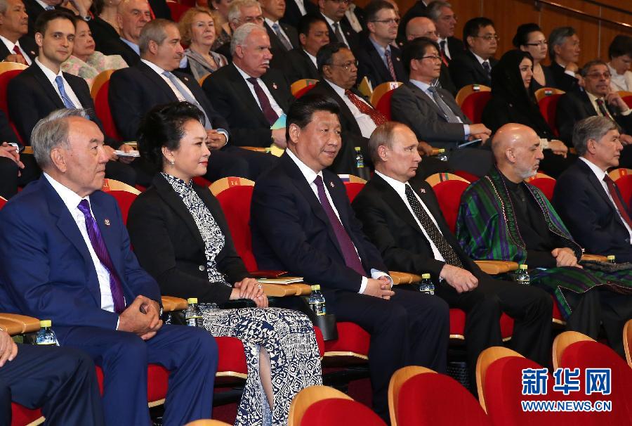 الرئيس الصينى يدعو للوحدة الآسيوية 