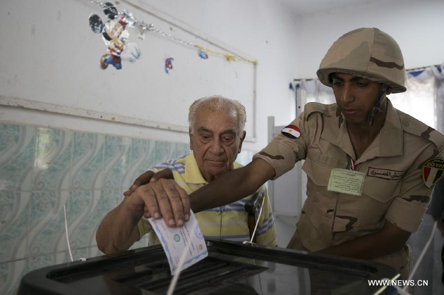 بدء التصويت بالانتخابات الرئاسية المصرية