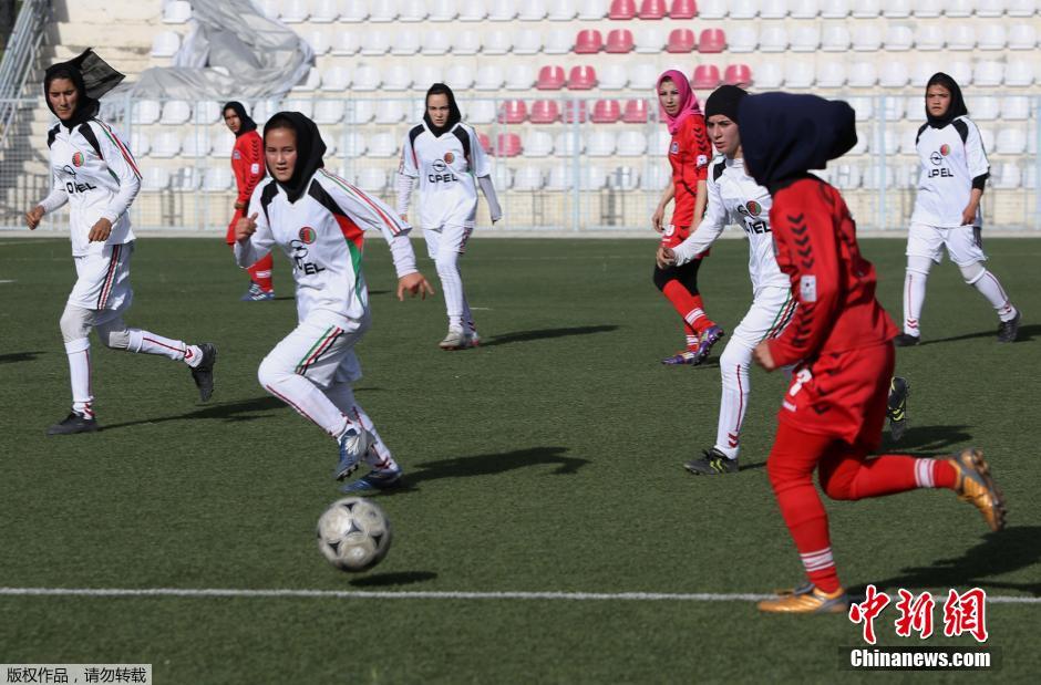 مجموعة صور: حلم كرة القدم لدى النساء الأفغانيات