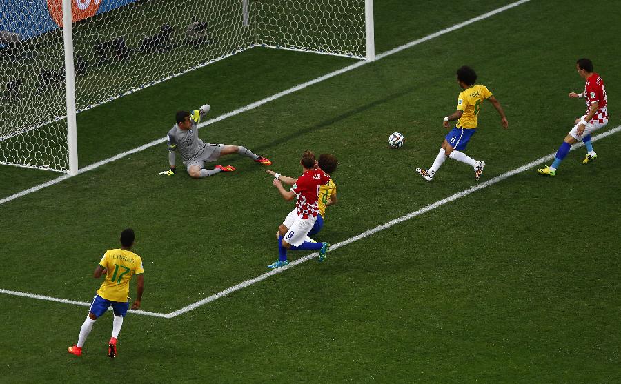 كأس العالم 2014: البرازيل تفوز على كرواتيا ب1:3