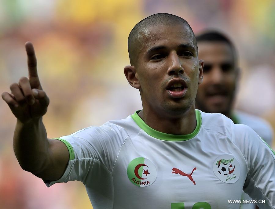 تحقيق: الفلسطينيون يعلقون أمالهم على منتخب الجزائر ممثل العرب الوحيد في بطولة كأس العالم لكرة القدم