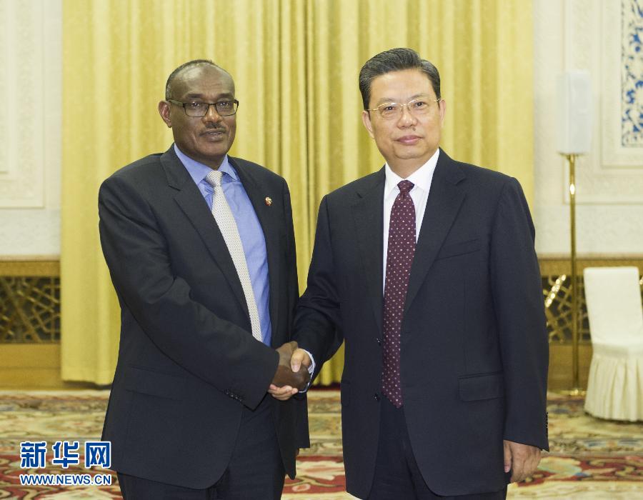 مسؤول كبير بالحزب الشيوعى الصينى يجتمع مع وفد من المؤتمر الوطنى السودانى