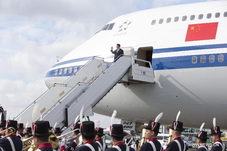 الرئيس الصيني يصل إلى الارجنتين مستهلا زيارة دولة