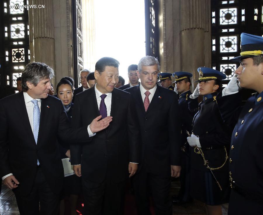 الرئيس الصيني يتطلع إلى مزيد من التبادلات التشريعية بين الصين والارجنتين 