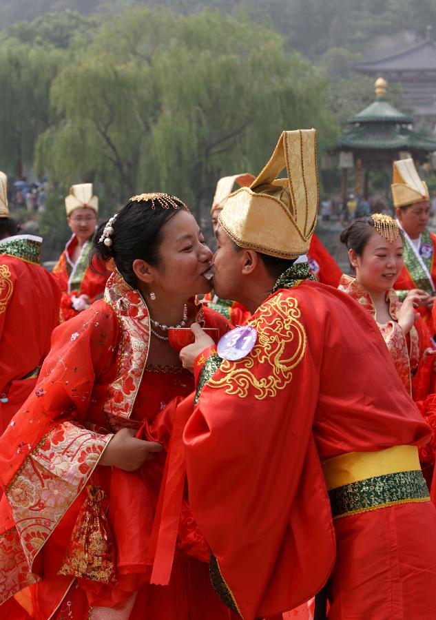 حفلة الزفاف الجماعية في مدينة شيآن