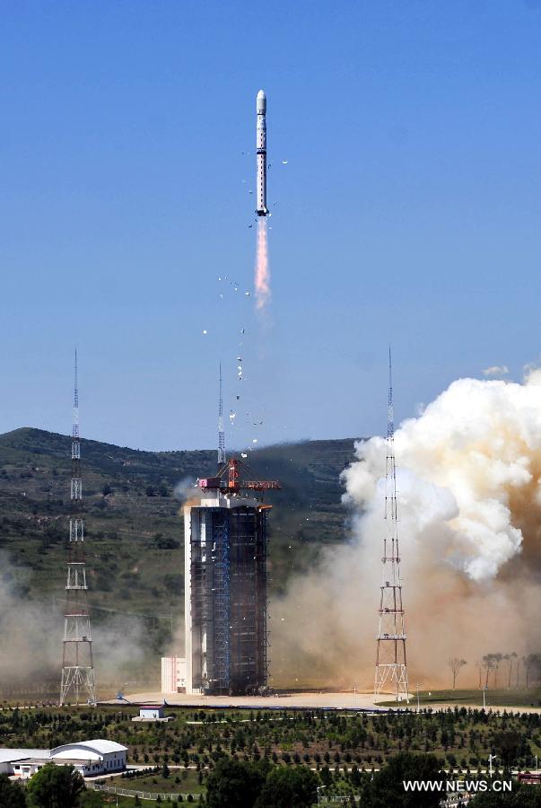 الصين تطلق قمرا صناعيا عالي الوضوح لرصد الكرة الأرضية