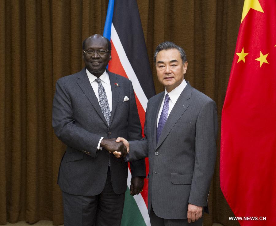 وزير الخارجية الصيني: الحوار السياسي الطريق الوحيدة للمصالحة فى جنوب السودان