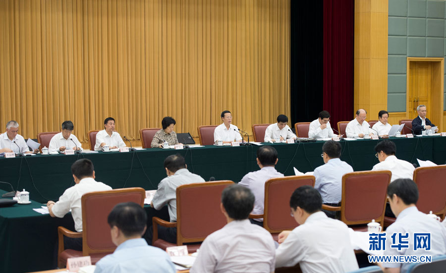 نائب رئيس مجلس الدولة الصيني يؤكد على التنمية المتكاملة لبكين وتيانجين وخبي