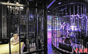 أول مطعم تحت عنوان مشاهد "السجن" يفتح في مدينة تيانجين الصينية