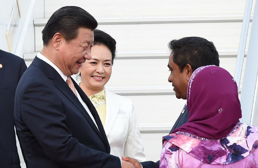 الرئيس الصيني يصل إلى المالديف