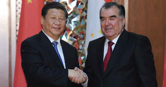 الصين وطاجيكستان تعتزمان تعزيز التعاون في الأمن وإنفاد القانون