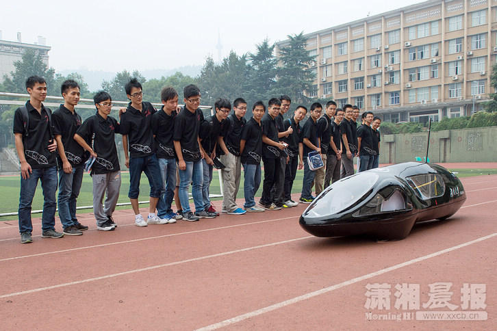 لتر لكل 500 كم.. جامعيون صينيون يبتكرون السيارة الأقل استهلاكا للوقود 