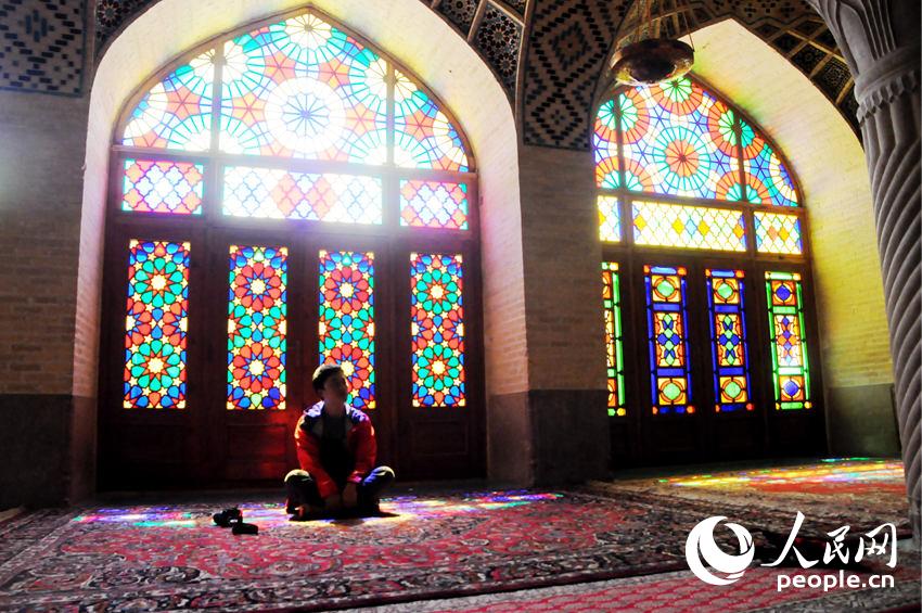 أجمل المساجد في العالم－"المسجد الوردي" في إيران