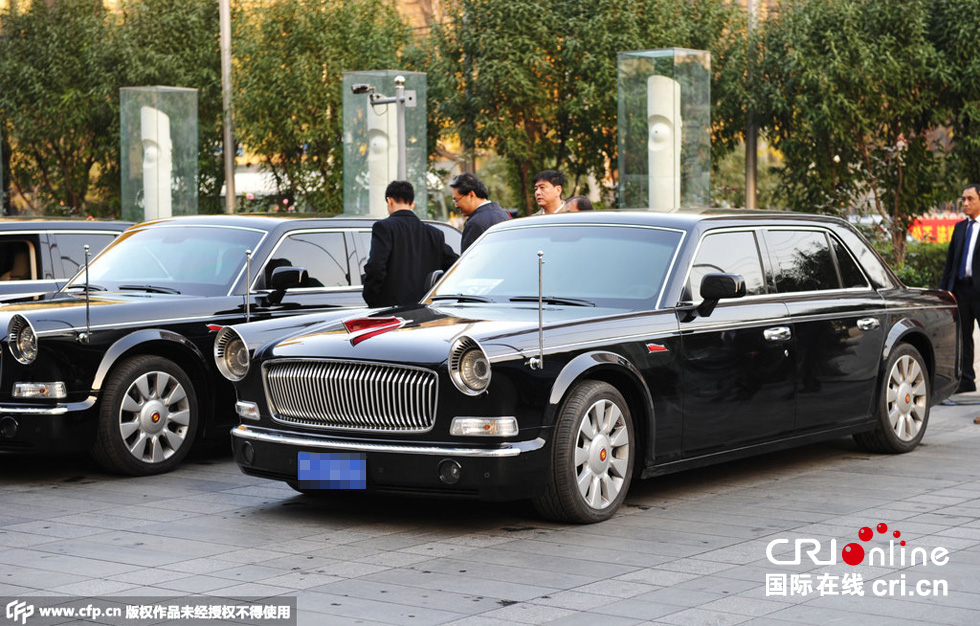بكين تستخدم السيارات الصينية الثمينة والمضادة للرصاص لنقل الزعماء الحاضرين للأبيك