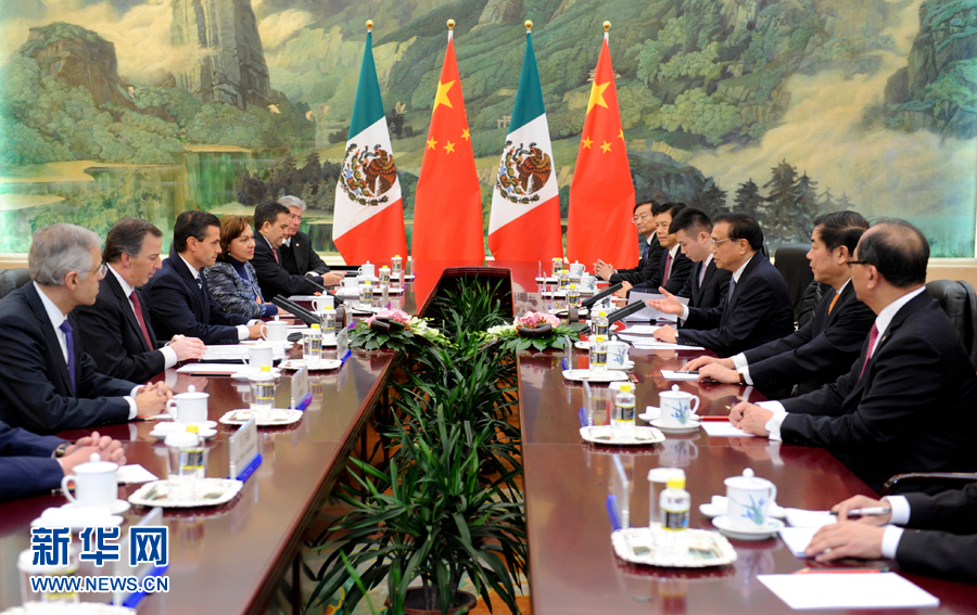رئيس مجلس الدولة الصيني "يأسف" لانسحاب المكسيك من اتفاق لإقامة طريق للسكك الحديدية 
