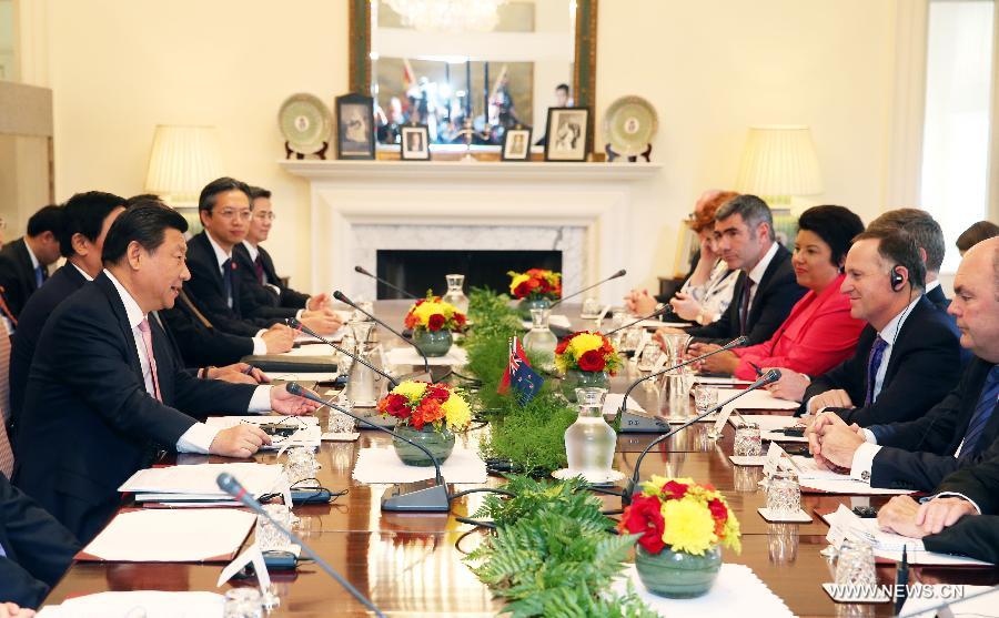 الصين ونيوزيلندا ترفعان مستوى العلاقات إلى شراكة استراتيجية شاملة