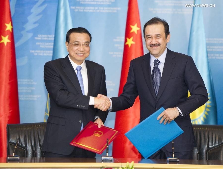 الصين توقع اتفاقيات تعاون مع قازاقستان بقيمة 14 مليار دولار