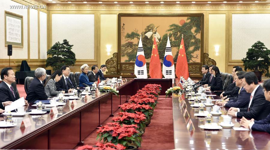 الصين وجمهورية كوريا تتعهدان بإقامة علاقات تشريعية اوثق