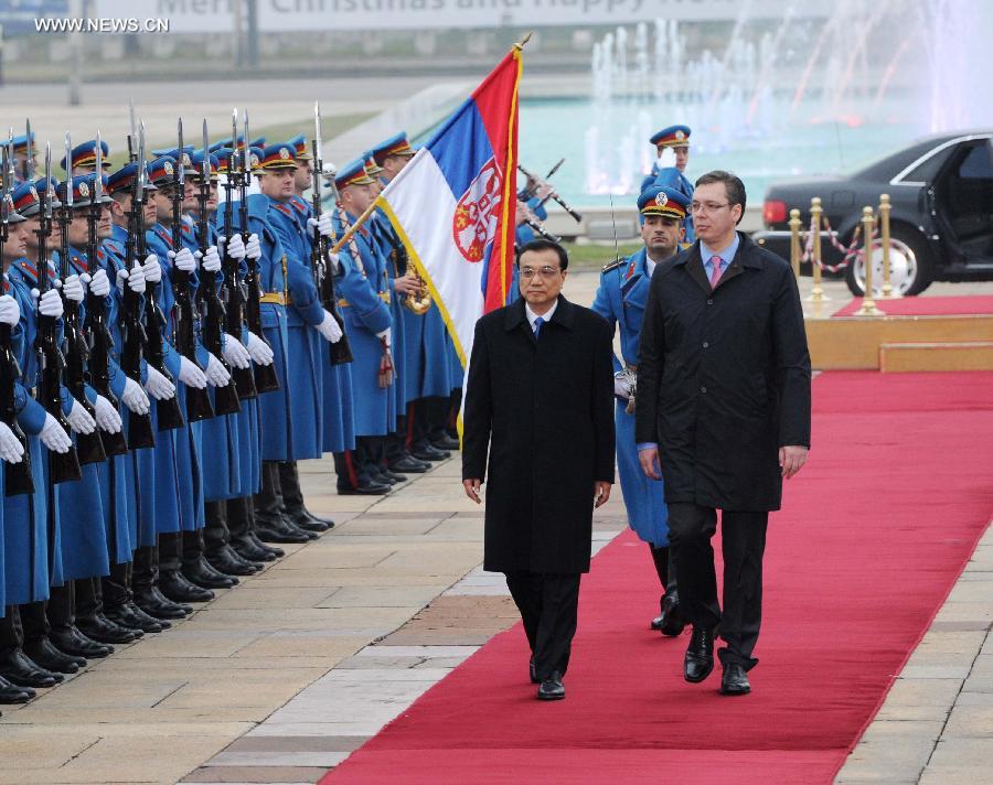 الصين وصربيا تتعهدان بالارتقاء بالشراكة الاستراتيجية إلى مستوى جديد