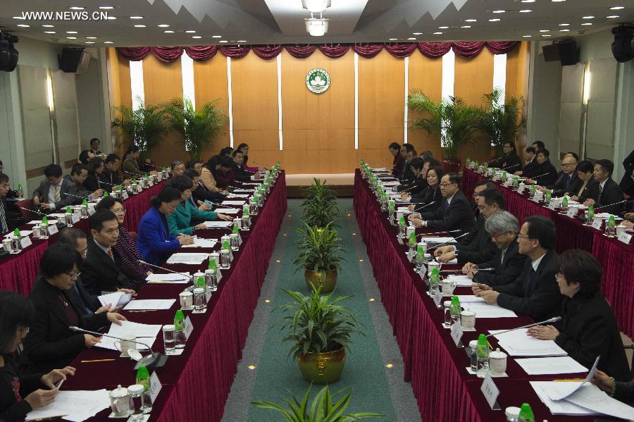 البر الرئيسي الصيني وماكاو يوقعان اتفاقا جديدا لتعزيز تحرير تجارة الخدمات