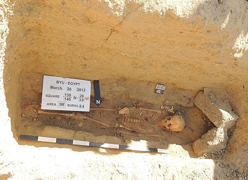اكتشاف مقبرة عملاقة تعود إلى 1500 سنة في مصر، وفيها مليون مومياء