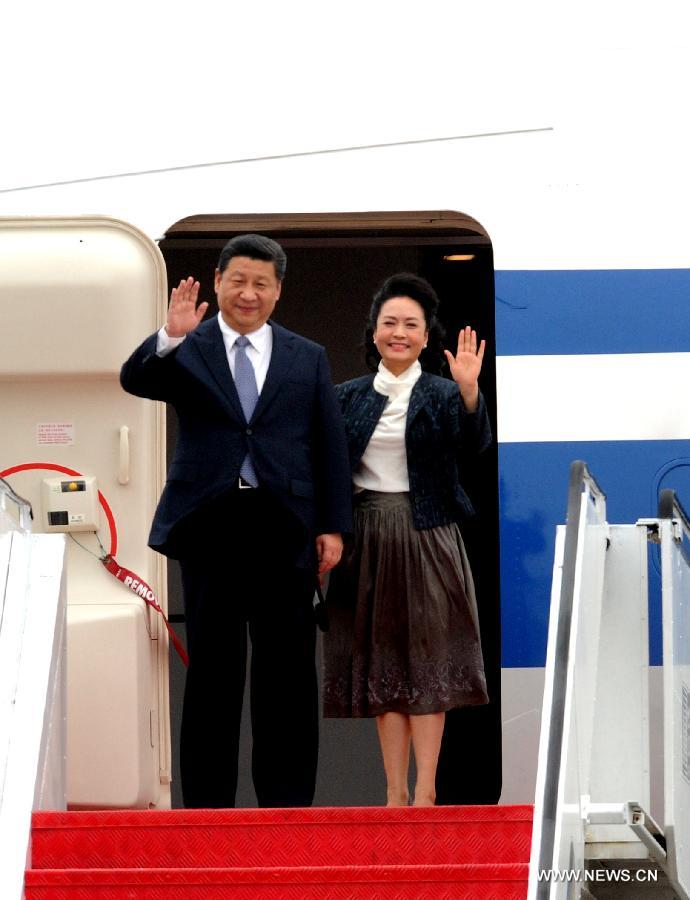 وصول الرئيس الصيني إلى ماكاو احتفالا بمناسبة الذكرى السنوية الـ15 لعودة ماكاو