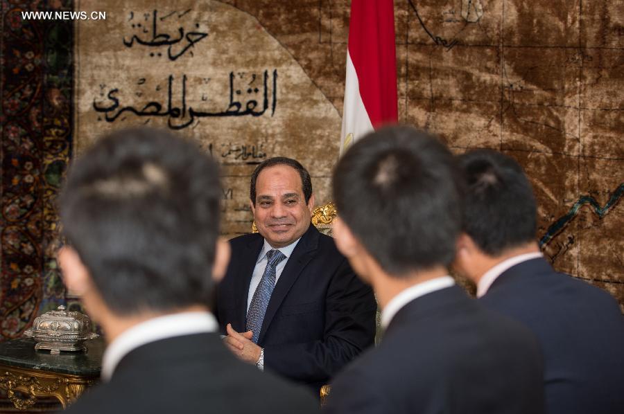 مقابلة : الرئيس المصرى يتطلع إلى نقل التجربة الصينية وتطوير علاقات استراتيجية مع بكين