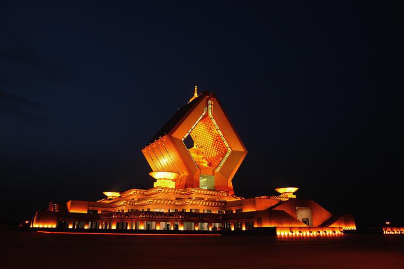 5- ضم المنطقة الثقافية فامن البوذية الى مواقع سياحية ذات مستوى  5A ذات المناظر الخلابة 