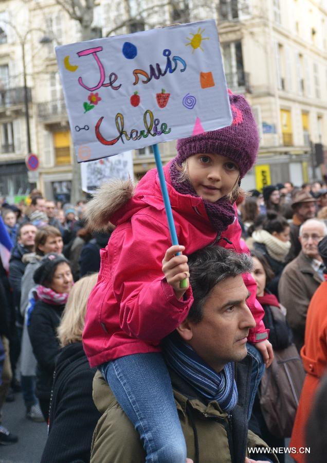 مسيرة لأولوند وقادة أجانب في باريس ضد التطرف