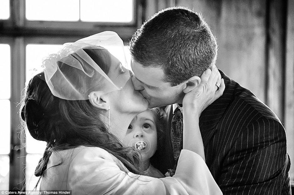 مملوءة بالحب..أفضل صور زفاف في العالم خلال عام 2014
