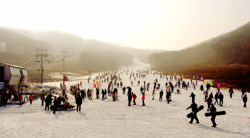 منتجع السياحي الدولي تاي باي شان يفوز بأجمل عشرة أماكن سياحية في الصين عام 2014