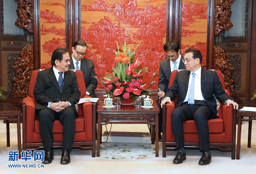 الصين وإندونيسيا تتعهدان بتعزيز التعاون الإقتصادي