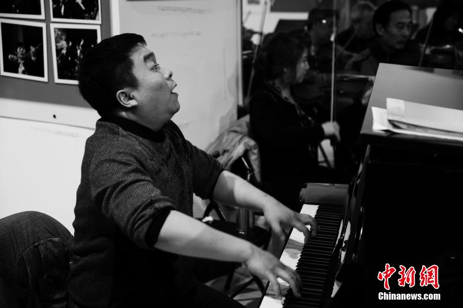 قصة بالصور: فرقة للموسيقى الإيقاعية شكلها هواة، تلقى شعبية كبيرة في الصين