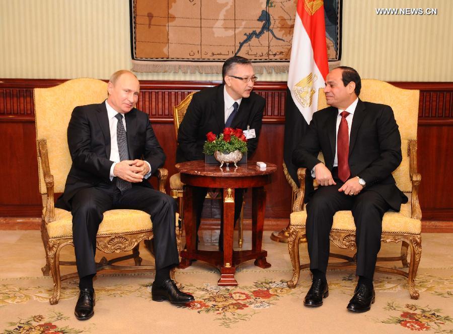 بوتين يصل الى مصر في زيارة تستغرق يومين