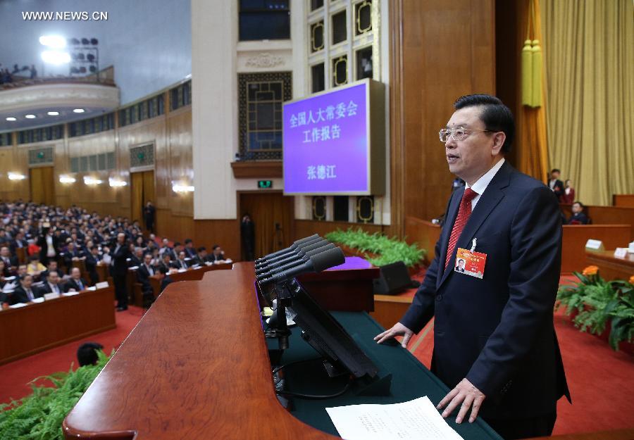 كبير المشرعين الصينيين يشيد بأهمية قرار المجلس الوطني بشأن هونج كونج