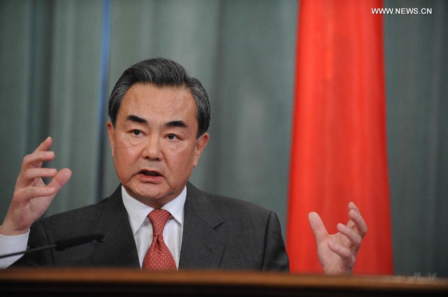 وزير الخارجية الصيني: الصين وروسيا تبذلان المزيد من الجهود من أجل سلام عالمي دائم