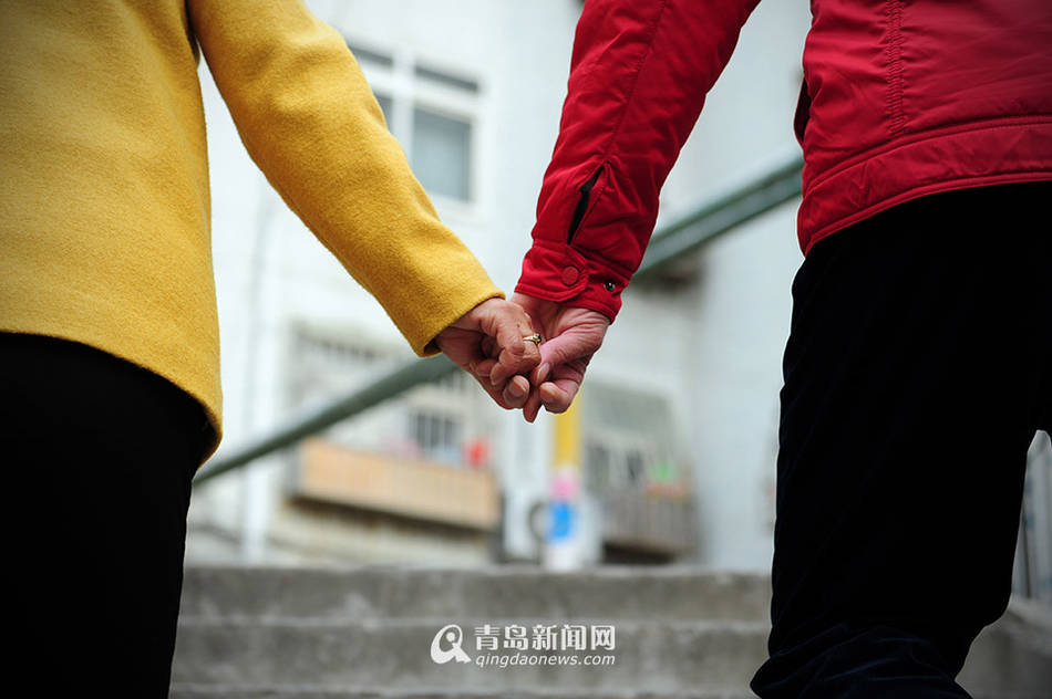 حينما يتحدى الحب الإعاقة والمسافة معا: زواج أصميّن من تركيا والصين