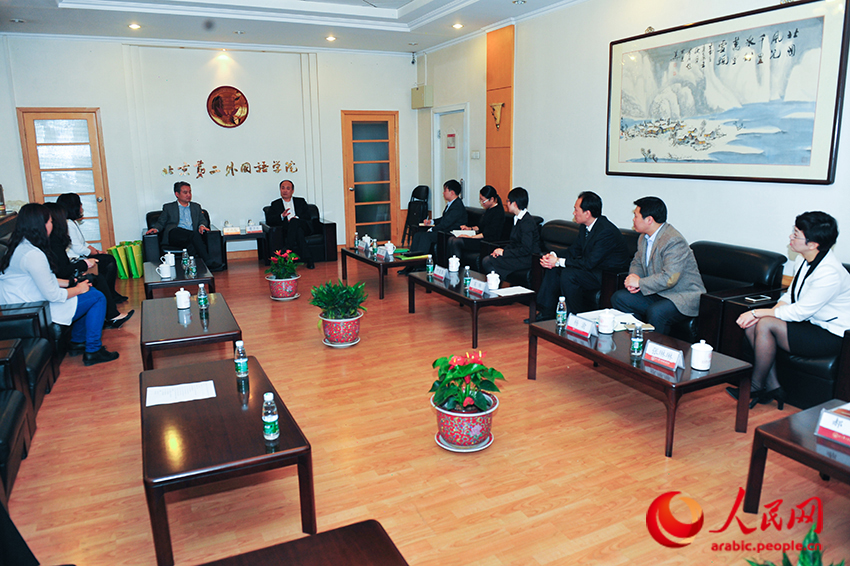 شبكة الشعب وجامعة الدراسات الدولية ببكين توقّعان على اتفاق تكميلي للاتفاق الاطاري للتعاون الاستراتيجي بين الطرفين