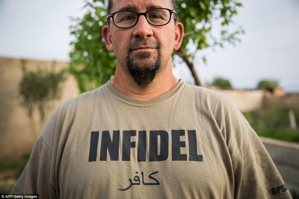 سوريا تحارب " الدولة الاسلامية" بمساعدة جنود اجانب بما فيهم آسيويين　