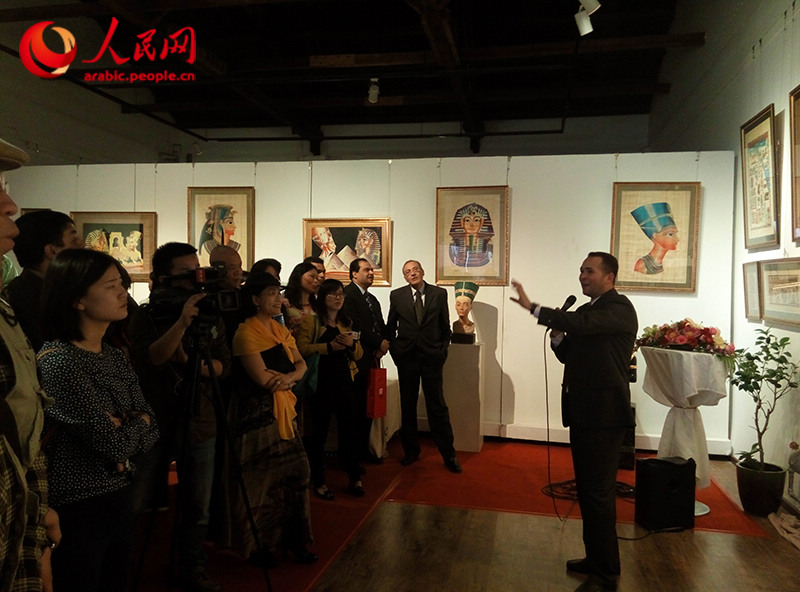 السفارة المصرية تنظم معرض" الرسم على ورق البردي" ببكين