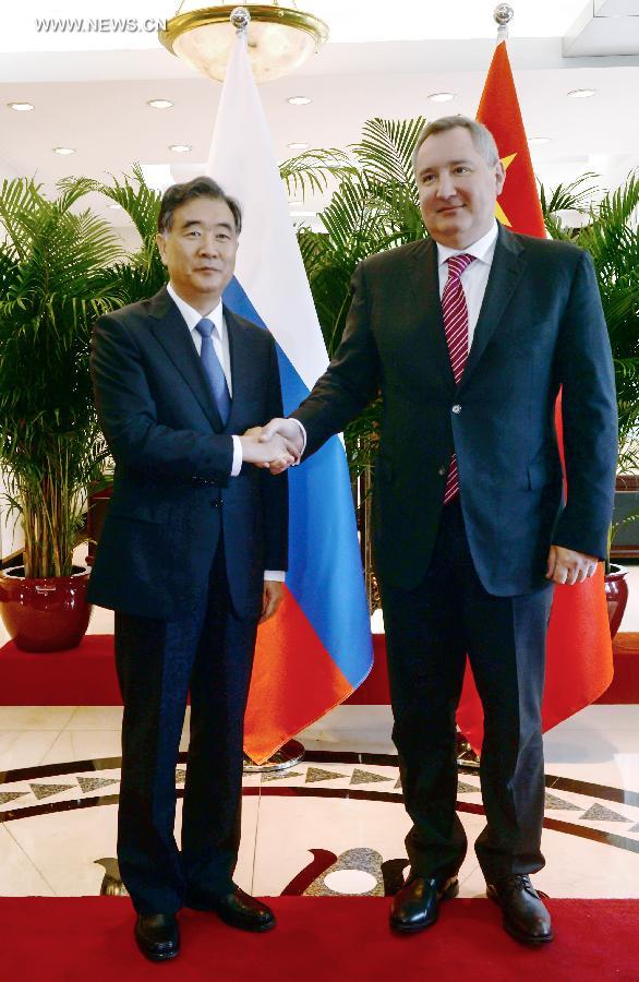الصين وروسيا تتعهدان بتعزيز التعاون البراجماتى