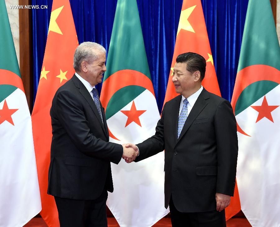الصين والجزائر تتعهدان بتعزيز الشراكة بينهما