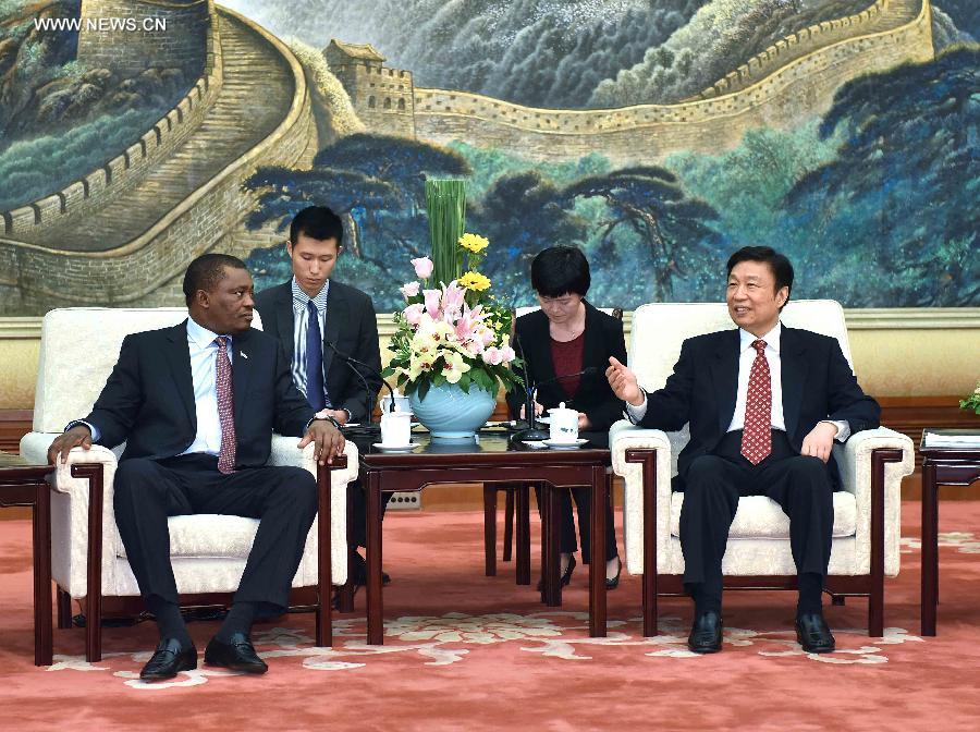 نائب الرئيس الصيني يجتمع مع رئيس البرلمان الكيني