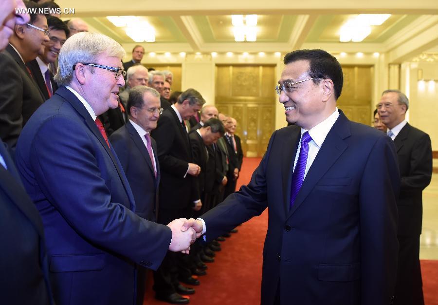 رئيس مجلس الدولة الصيني: الأساس الاقتصادي للصين لا يزال قويا