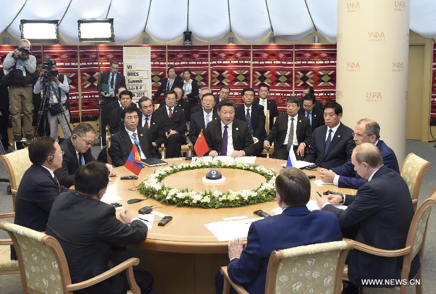 الرئيس الصيني يحث على تسريع بناء الممر الاقتصادي بين الصين وروسيا ومنغوليا