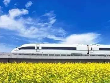 تجربة ممتعة:رحلة بأجمل خط سكك حديدية عالية السرعة فى الصين
