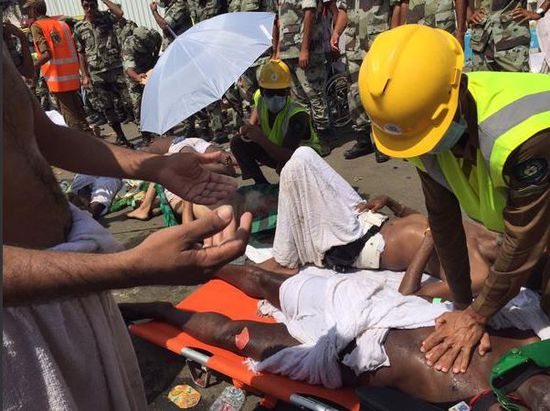 عاجل: وفاة 220 وإصابة أكثر من 450 شخص في حادثة تدافع الحجاج في منى قرب مكة