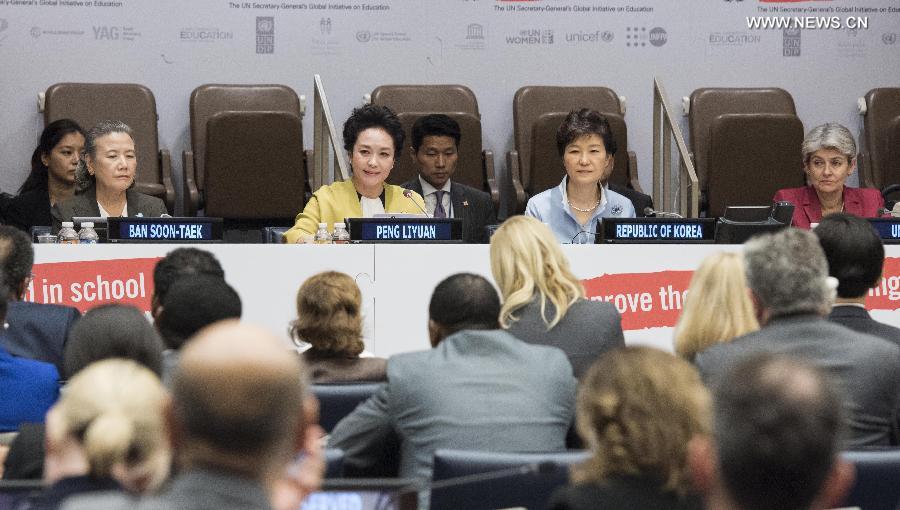 سيدة الصين الأولى تحضر فعاليات الأمم المتحدة حول المرأة والطفل والتعليم