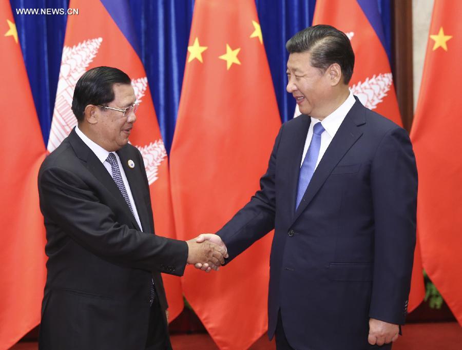 الرئيس الصيني يجتمع مع رئيس وزراء كمبوديا